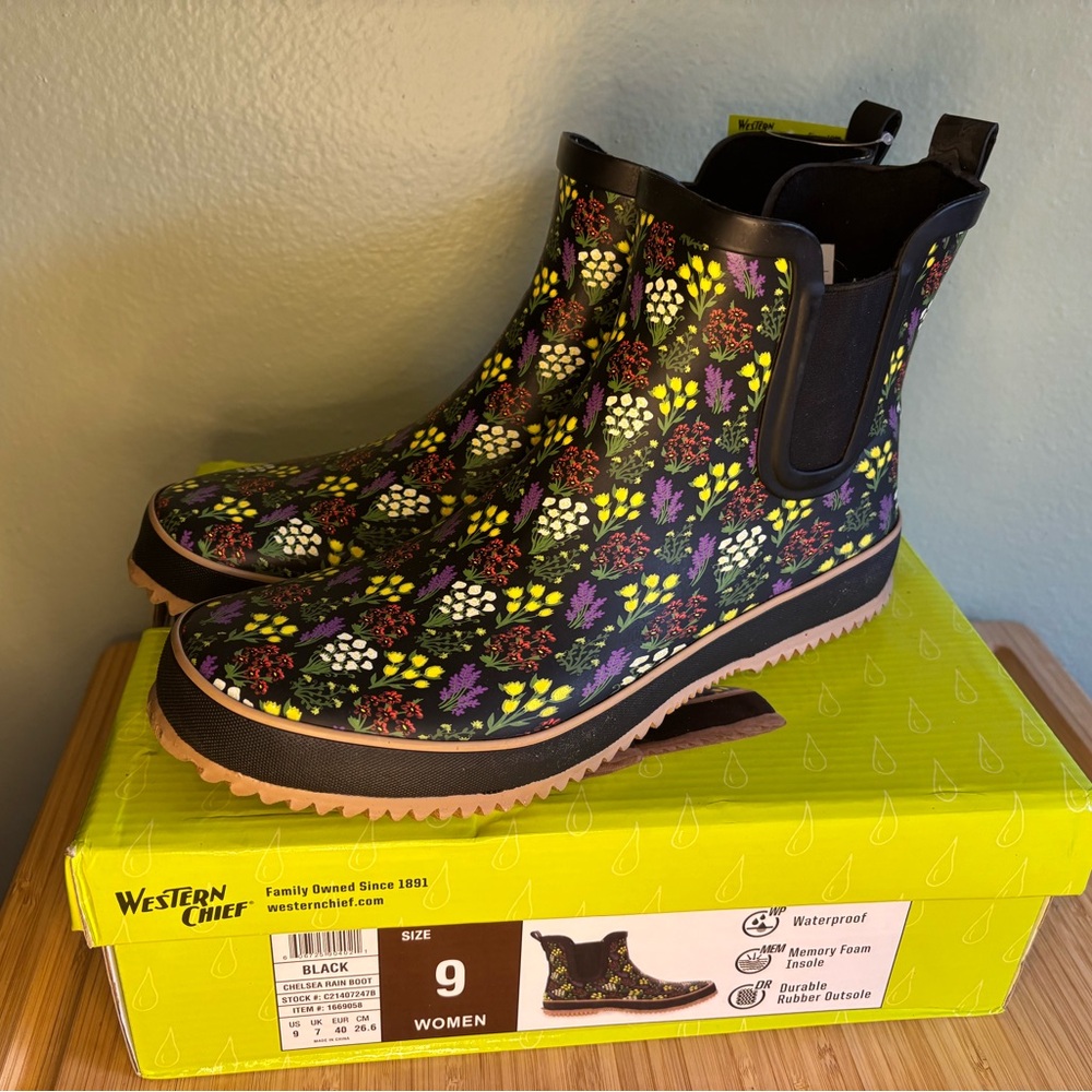 Western Chief Floral Rain Boots